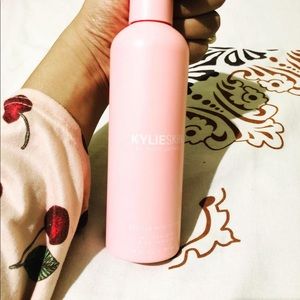 Kylie vanilla toner(authentic)